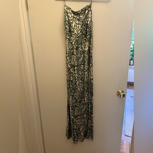 Zara Green and White Floral Dress